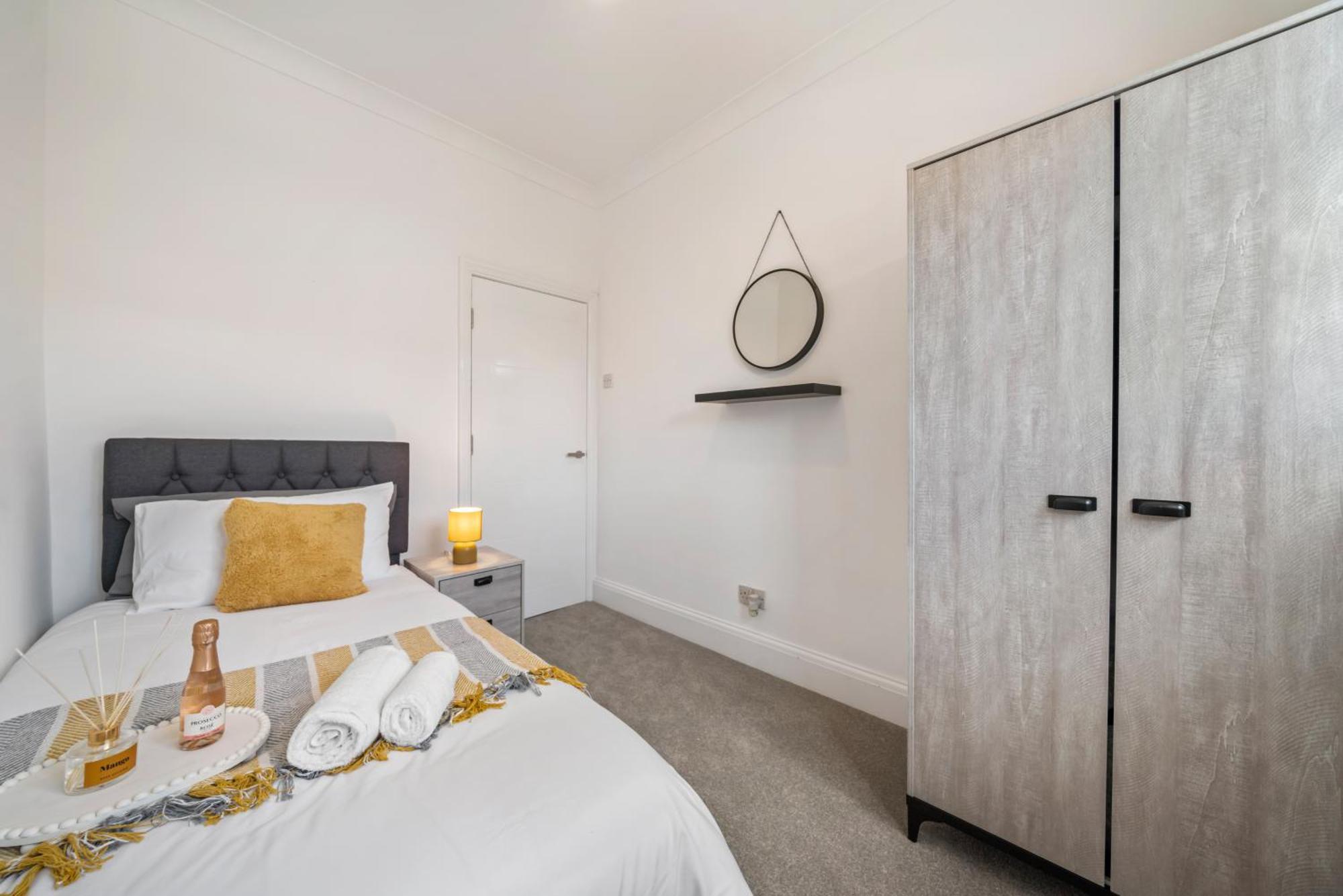 2025 Award Winning - 2 Bedroom Luxury Apartment Next To Wembley Stadium London Exterior foto